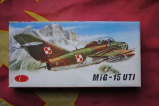 KP013 MiG-15 UTI