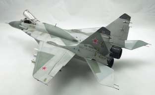 Great Wall Hobby L4818 MiG-29 SMT FULCRUM