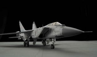 Zvezda 7229  MiG-31 Foxhound 