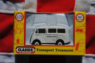 Classix EM76606 Morris J Estate - Ambulance