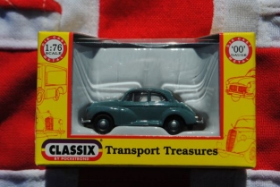 Classix EM76818 Morris Minor 2 door Saloon - Blue/Green