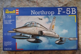 Revell 04314 NORTHROP F-5B / SF-116