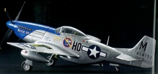 Dragon 3201 P-51D Mustang