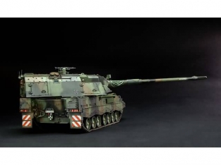 MENG TS-012 PANZERHAUBITZE 2000 German Self-Propelled Howitzer