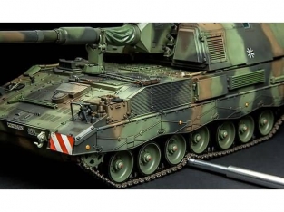 MENG TS-012 PANZERHAUBITZE 2000 German Self-Propelled Howitzer