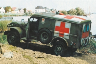 IT0226  Dodge WC 54 Ambulance