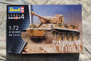 Revell 03262 Pz.Kpfw.VI Ausf.H TIGER