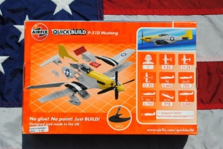 Airfix J6016 QUICK BUILD P-51D MUSTANG