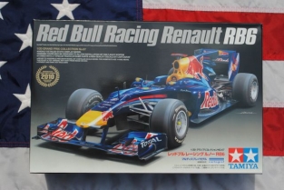 Tamiya 20067 Red Bull Racing Renault RB6