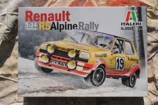Italeri 3652 Renault R5 Alpine Rally