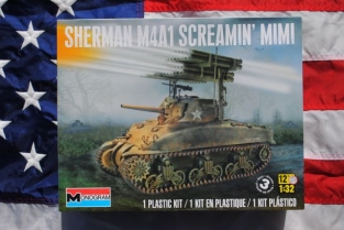 Revell 85-7863 SHERMAN M4A1 SCREAMIN' MIMI