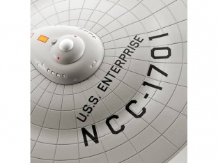 Revell 05721 STAR TREK ANNIVERSARY SET U.S.S.ENTERPRISE