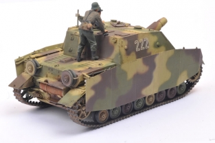 Tamiya 35353 Sd.Kfz.166 Sturmpanzer IV Brummbär Späte Produktion