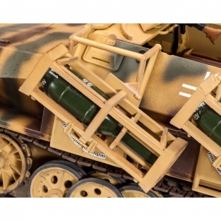 Revell 03248 Sd.Kfz.251/1 Ausf.B 