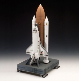 Revell 04736  Space Shuttle DISCOVERY & BOOSTER ROCKETS