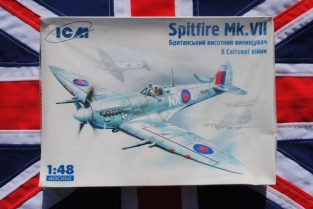 ICM 48062 Supermarine Spitfire Mk.VII