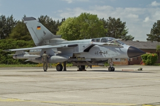 Italeri 48139 Tornado ECR Luftwaffe