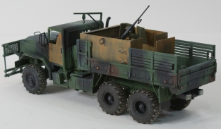 Italeri 6503  U.S. Armoured Gun Truck