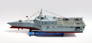 Trumpeter 04548  USS Independence LCS-2