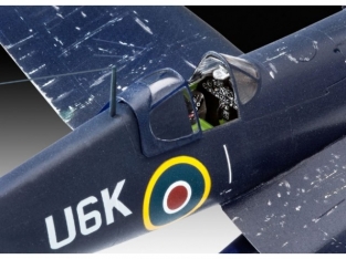 Revell 03917 Vought F4U-1B CORSAIR Royal Navy