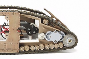 Tamiya 30057 WWI BRITISH TANK Mk.IV MALE with SINGLE MOTOR