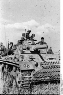 Dragon 1624  Unterscharführer Wiking Div.Hungary 1945