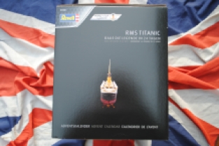 Revell 01038 Advent calendar RMS TITANIC