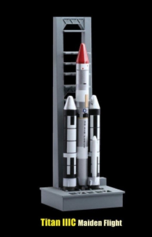 Dragon 56395 Aerospace Program 56395 Martin Titan III Rocket Diecast Model NASA, 3-Piece Set with Launch Towers