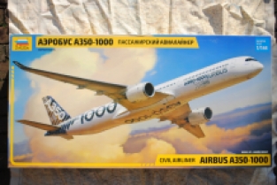 Zvezda 7020 AIRBUS A350-1000 Civil Airliner