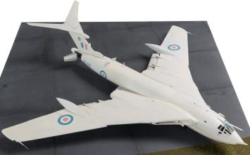 Airfix A12008 HANDLEY PAGE VICTOR B.Mk.2[BS]