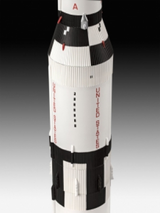 Revell 03704 Apollo 11 SATURN V ROCKET