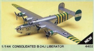 Academy 4402 B-24J LIBERATOR