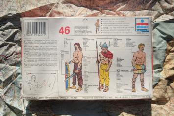 ESCI - ERTL 225 Barbarian Warriors Romanic Wars