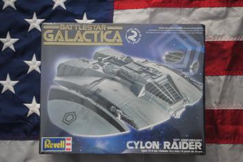 Revell 85-6441 Battlestar Galactica Cylon Raider 30th Anniversary
