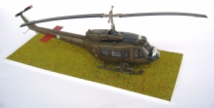 Italeri 1247 Bell UH-1D Iroquois