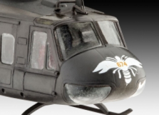 Revell 04983 BELL UH-1H GUNSHIP