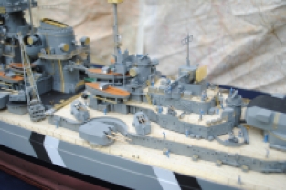 Trumpeter 03702 Bismarck Kriegsmarine Battleship 'built for display'