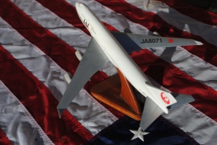 Pilot's Station 807 Boeing 747-400 JAL