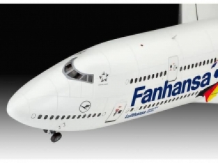 Revell 01111 Boeing 747-8 Fanhansa Siegerflieger