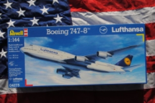 Revell 04275 Boeing 747-8 Lufthansa