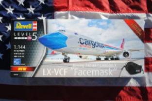 Revell 03836 Boeing 747-8F CARGOLUX LX-VCF 'Facemask'
