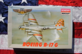Academy 4401 BOEING B-17G Flying Fortress