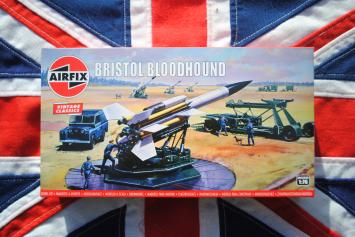 Airfix A02309V BRISTOL BLOODHOUND Missile with Land Rover Jeep 'Vintage Classics'