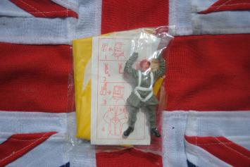 Timpo Toys British Parachutist (Red Beret) with parachute bag 'Yellow' 