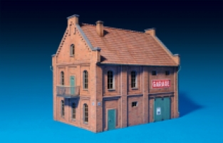 MiniArt 72031 BUILDING with GARAGE