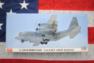 Hasegawa 10835 C-130H Hercules `J.A.S.D.F. Gray Scheme`