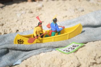 Timpo Toys G.336 Canoe with 2 Indians - Yellow 