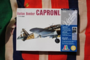 Italeri 113 Caproni CA.311