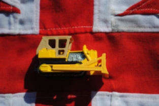 Matchbox 64 CATERPILLAR BULLDOZER