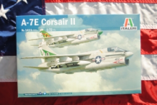 Italeri 1411 Chance Vought A-7E Corsair II 